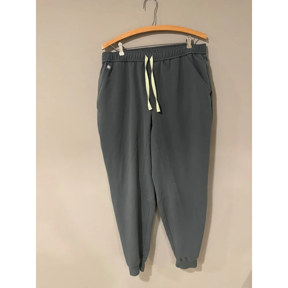 FIGS Mens Tansen Jogger Pants Green Gray Drawstring Style MXXSW2004 Size XL